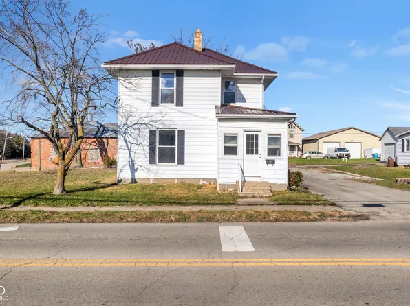1608 Indiana Ave, New Castle, IN 47362