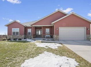 1825 Fjord Pass, Mount Horeb, WI 53572