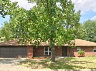 4015 S Wappel Dr, Columbia, MO 65203