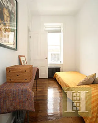 Rented by Halstead Real Estate | media 29