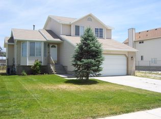 2773 S Belmont Downs Ln, West Valley City, UT 84128
