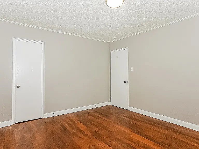 1st image of 1360 Winton Ave