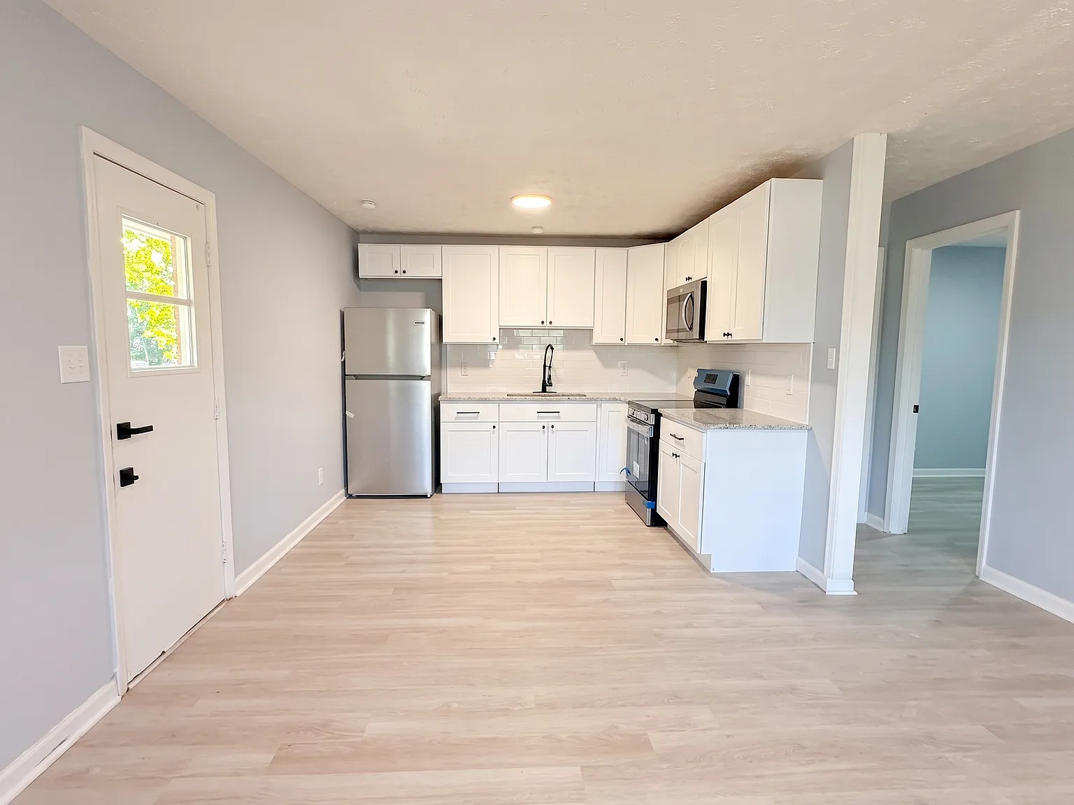 4 bed, 1300 sqft, $1,550 — Photo 4