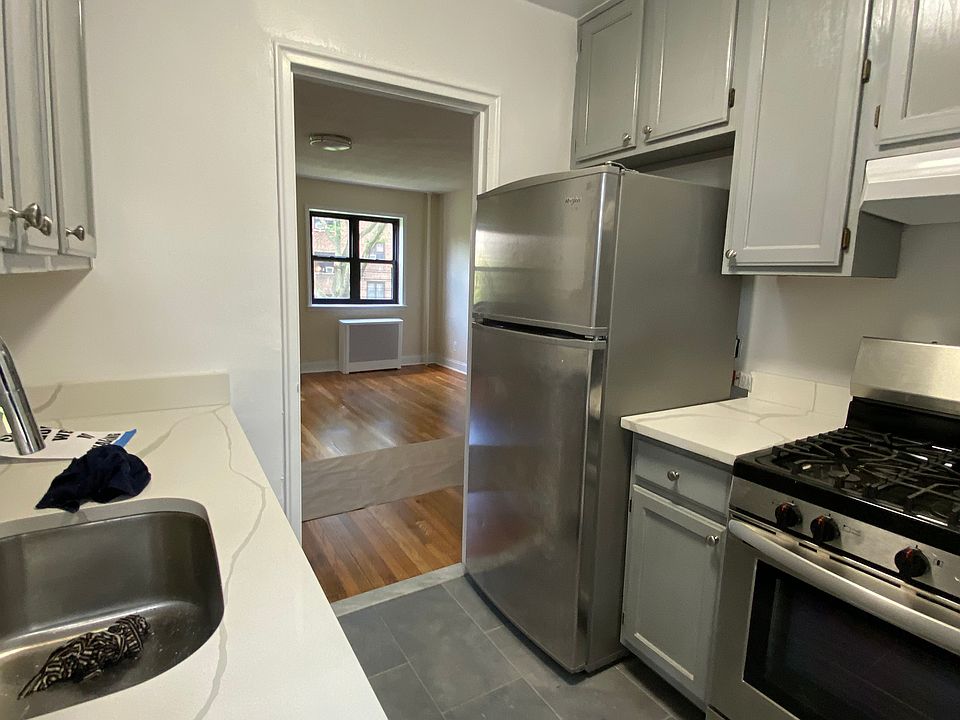 1st image of 21-39 23rd St #1