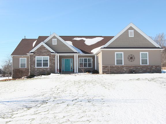 2nd image of 6726 Legacy Ln