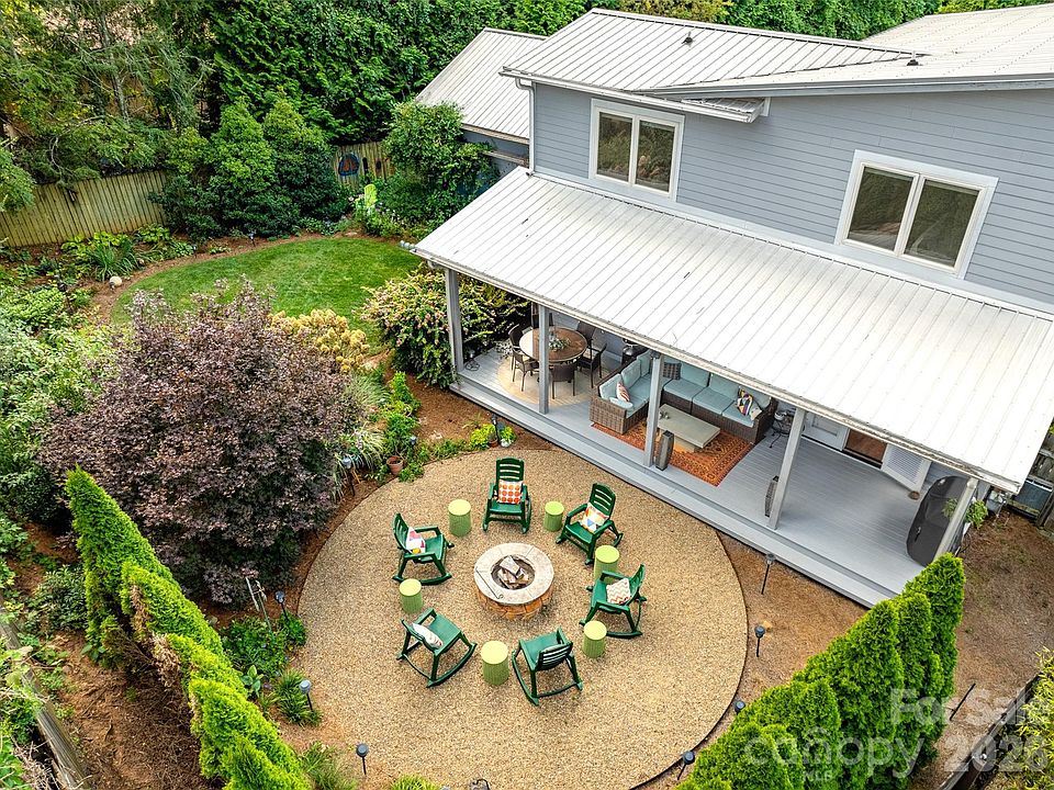 1st image of 40 Overlook Rd