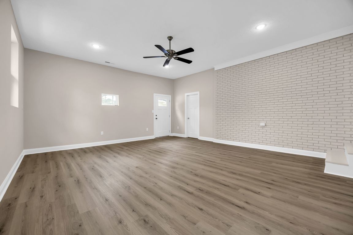 next background image