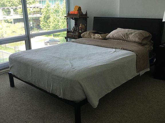 5th image of 9715 Woods Dr Unit 406