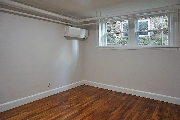 95 Adams St #16 — Photo 5