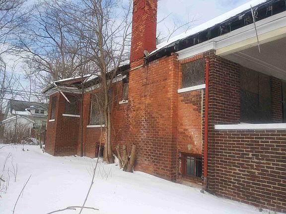 12395 Cherrylawn