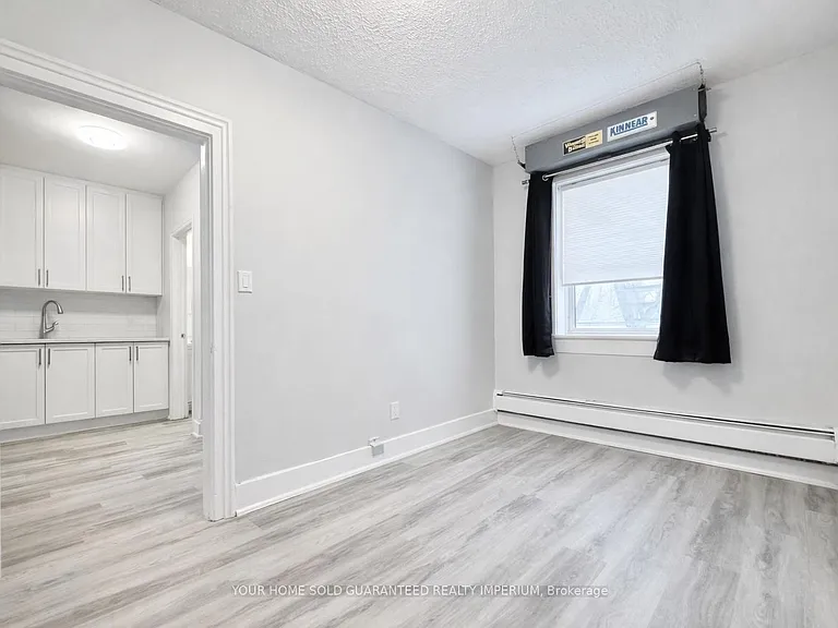33 Ontario St #2 — Photo 3