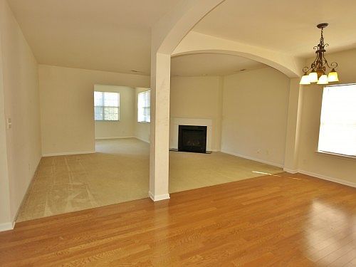 5th image of 9617 Cherry Meadow Dr