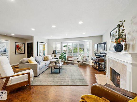 2nd image of 7284 Oakmont Drive
