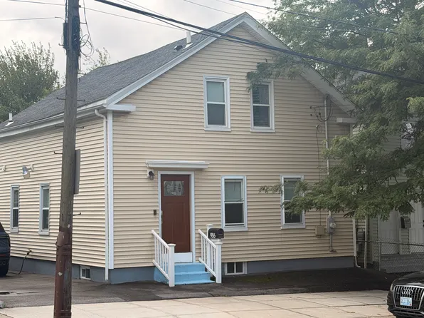 986 Atwells Ave, Providence, RI 02909