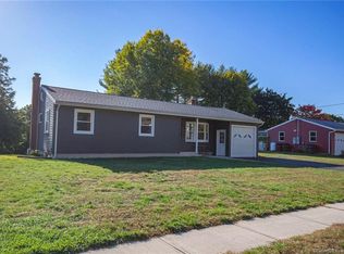 31 Heron Rd, Enfield, CT 06082