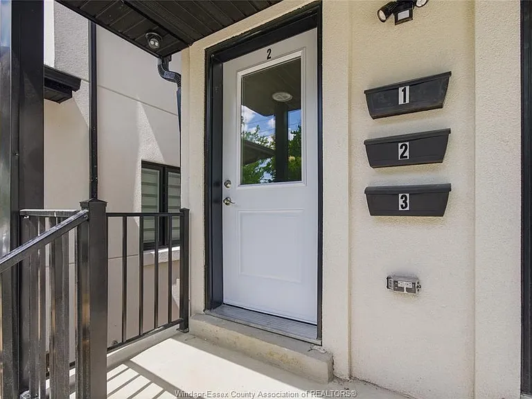 2490 George Ave #1 — Photo 3