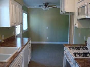3rd image of 827 E Adams Park Dr