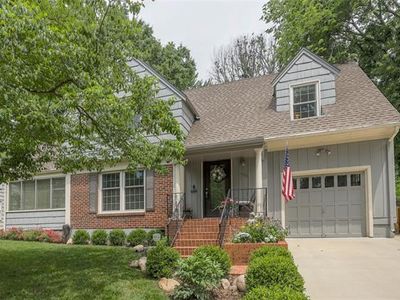 2108 W 79th Ter, Prairie Village, KS, 66208