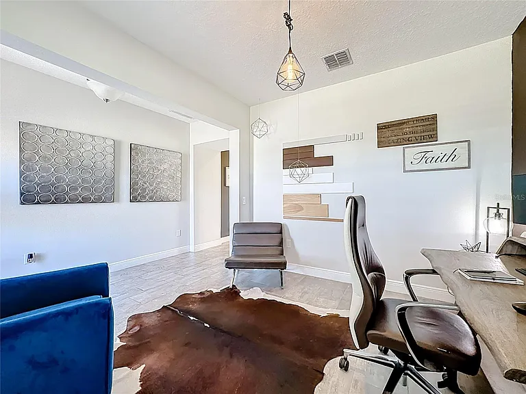 2501 Sky Stone Ct — Photo 5