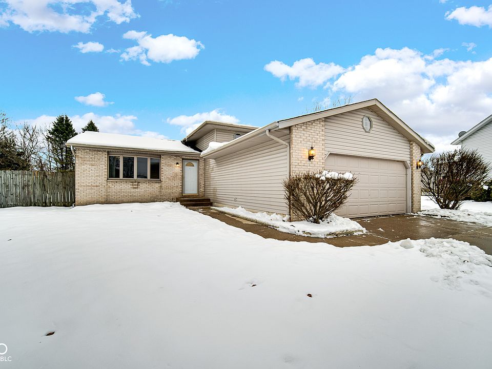 1st image of 7951 Murrelet St