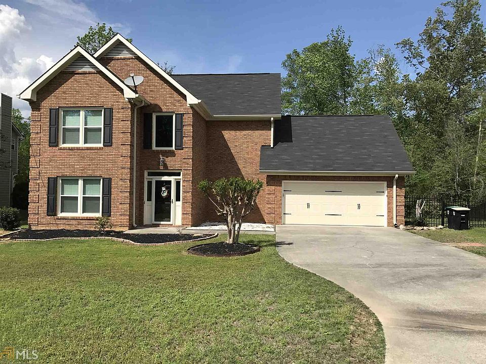 1st image of 107 E Clinton Dr SW
