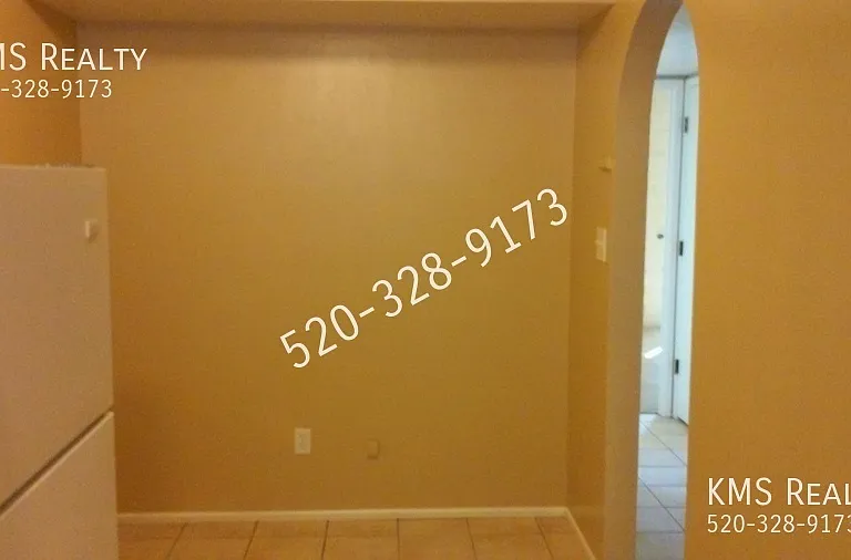 1866 W Caravelle Rd — Photo 14