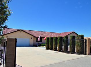 8445 Buckthorn Ave, Hesperia, CA 92345