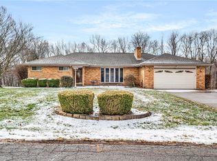 112 Wishart Dr, Beaver, PA 15009