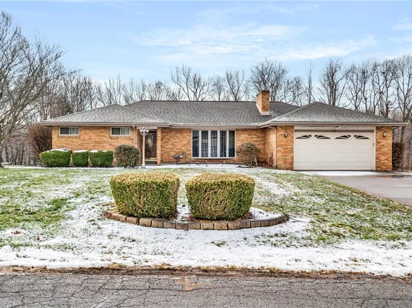 112 Wishart Dr, Beaver, PA 15009