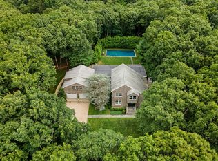 24 Eastview Ct, Sag Harbor, NY 11963