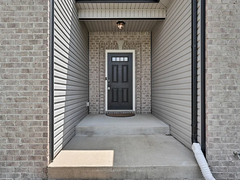 987 Promenade Dr — Photo 3