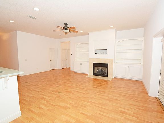 2nd image of 96051 Theron Ct