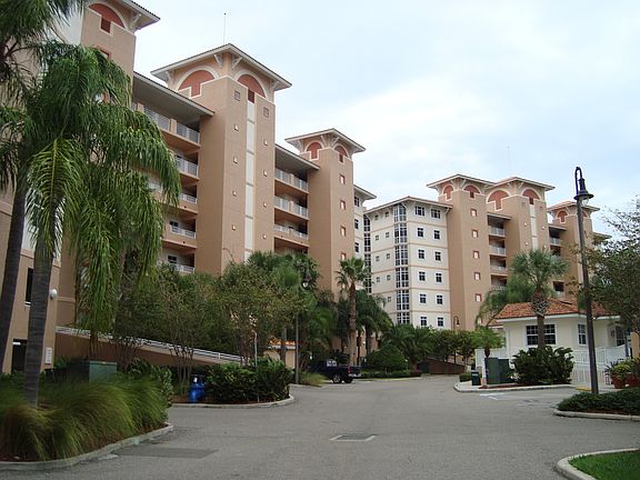 2nd image of 12077 Gandy Blvd N APT 343