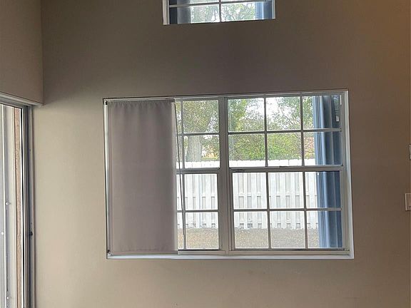 5th image of 480 Somerset Way