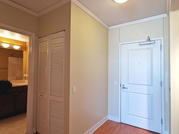 3rd image of 200 N Jefferson St APT 1305