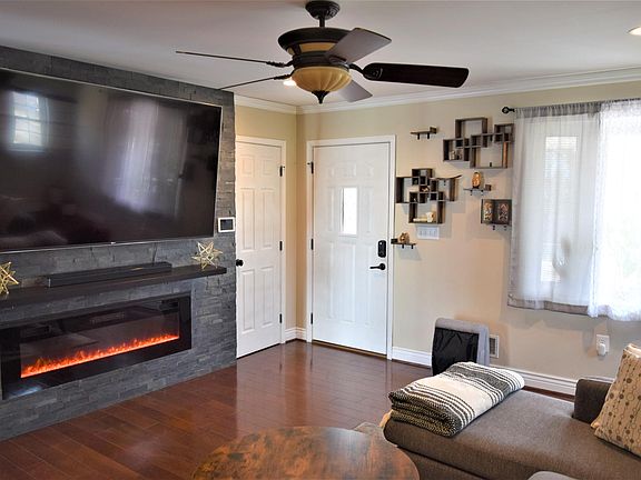 4th image of 6726 Danville Ave