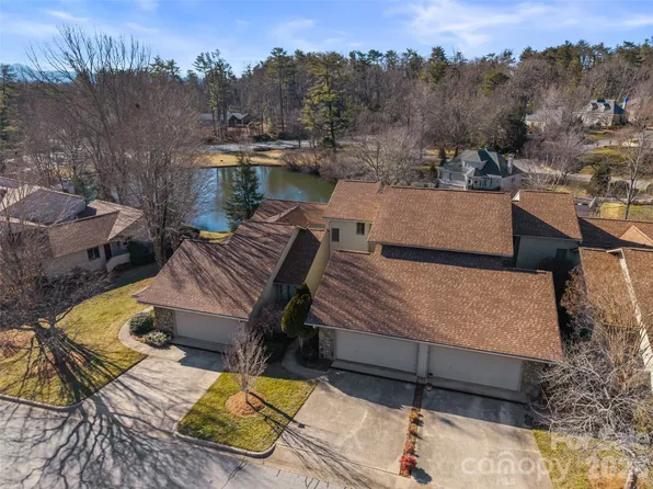 110 Deerlake Dr, Asheville, NC 28803