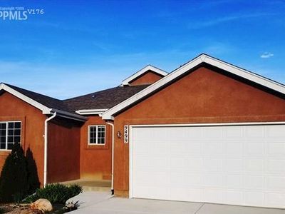 9499 Summer Meadows Dr, Colorado Springs, CO, 80925