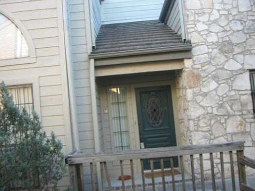 3rd image of 1300 GOLDEN BEAR ST #3001