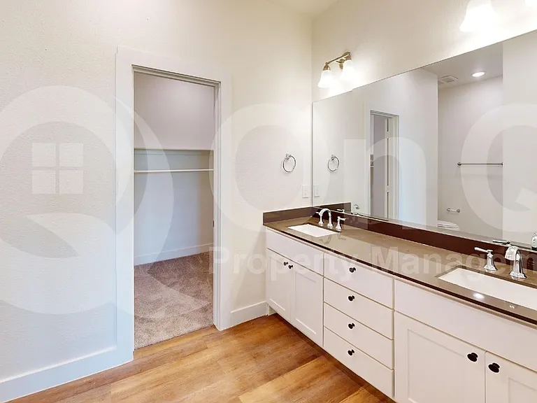 237 Mule Deer Mews — Photo 20