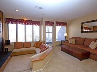 26 Briarwood Ln, Wintergreen Resort, VA 22967