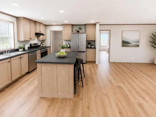 2500 Farm Bureau Rd #210, Manhattan, KS 66502