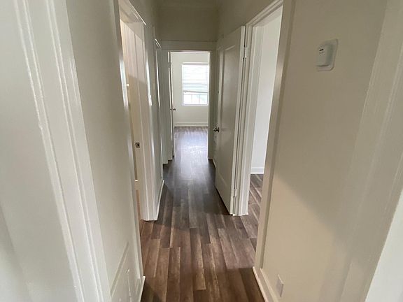 3rd image of 1117 Logan St