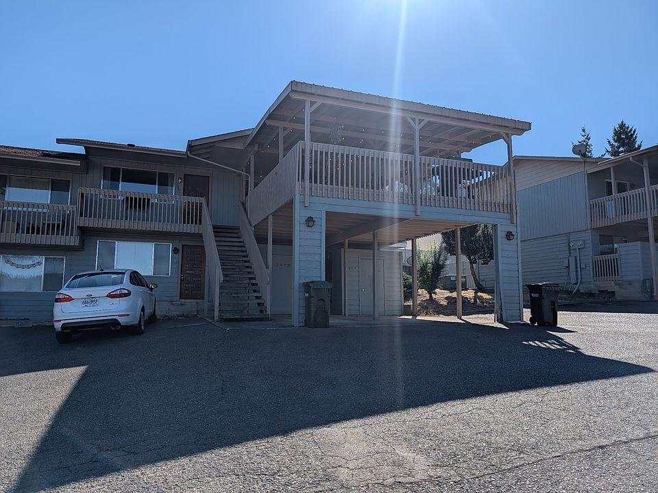 1st image of 2953 W Lorraine Ave