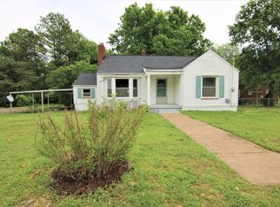 206 S Cherry St, Mount Pleasant, TN 38474
