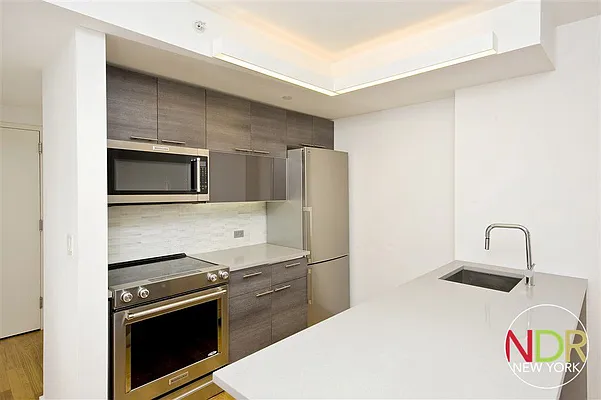 Rented by Next Door Realty NYC | media 4