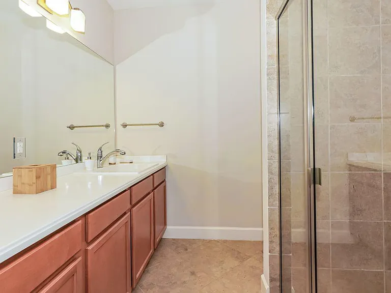 5867 Cavano Dr — Photo 29