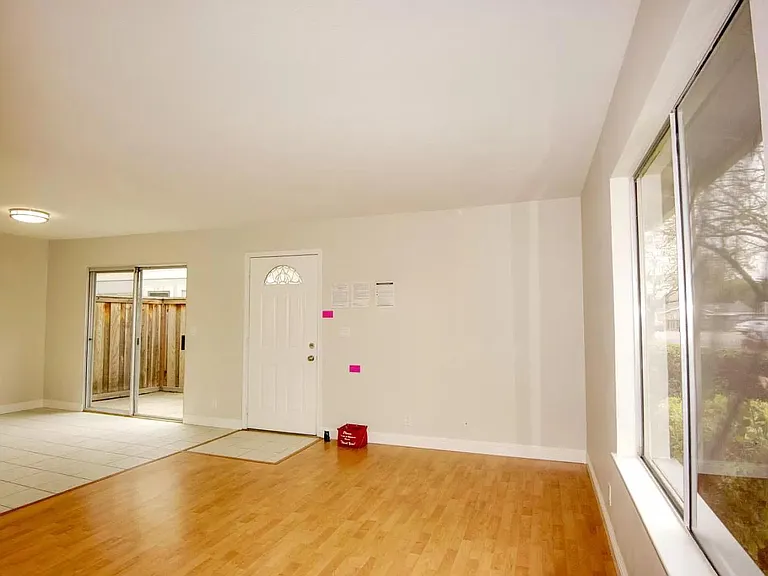 340 Rio Verde Pl #1 — Photo 6