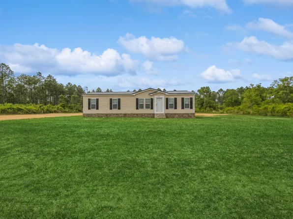 12692 Red Cloud Rd, Baker, FL 32531