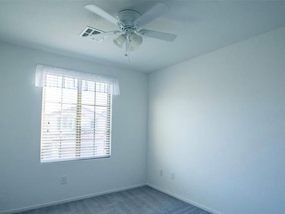 5th image of 7712 Jasmine Falls Dr